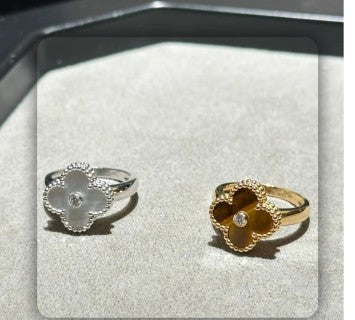 Van Cleef & Arpels Tiger's Eye Single-Flower Clover Ring with Diamonds